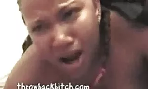 ایک سیاہ squirt اور  ...