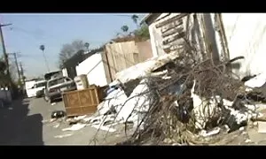 سیاہ کے ساتھ طوائف ع ...